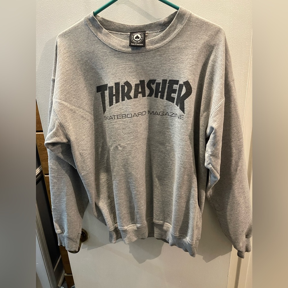 THRASHER crewneck